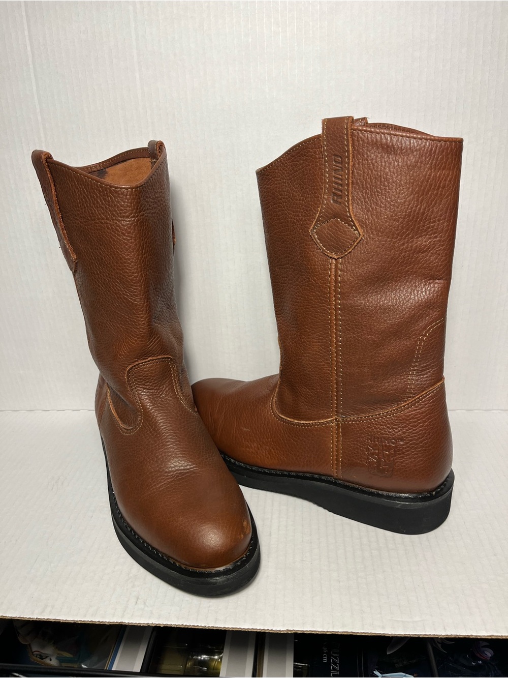 Rhino work boots brown leather round toe 8.5